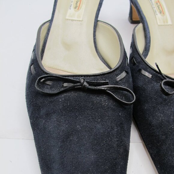 Talbot’s black suede slide with leather stitching and bow detail 8.5N - Picture 2 of 6
